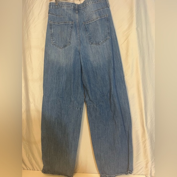 Universal Thread Highest Rise Boyfriend Jeans Barrel Button Fly Jeans size 6/8 - Picture 7 of 10